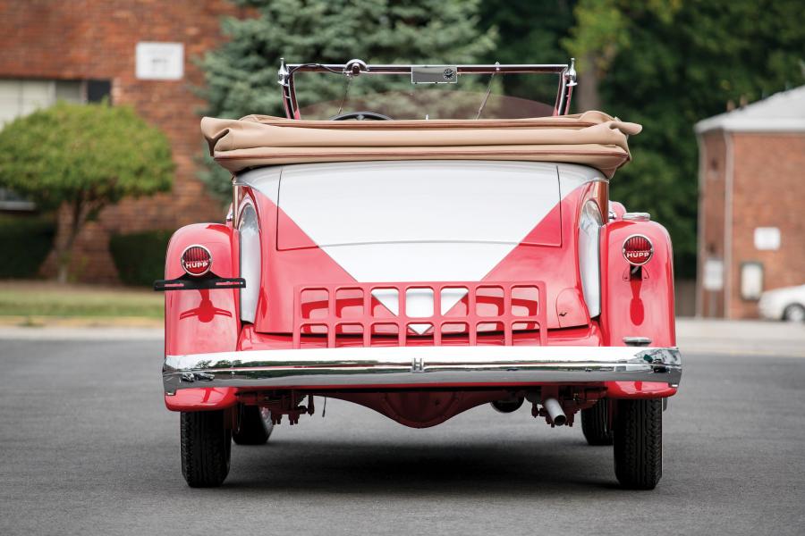  Hupmobile B-316 Boattail Roadster by Raulang 1933 года  (фото 7 из 11)